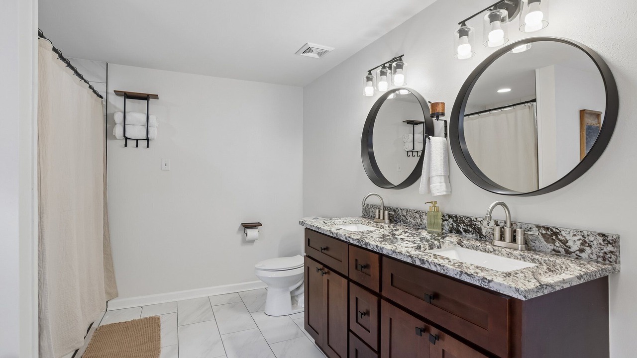 Photo of Bathroom in Treme