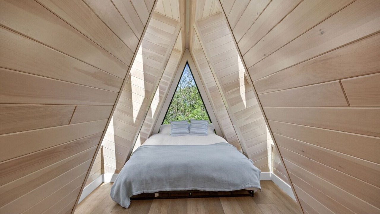 Photo of Bedroom in Oakdale