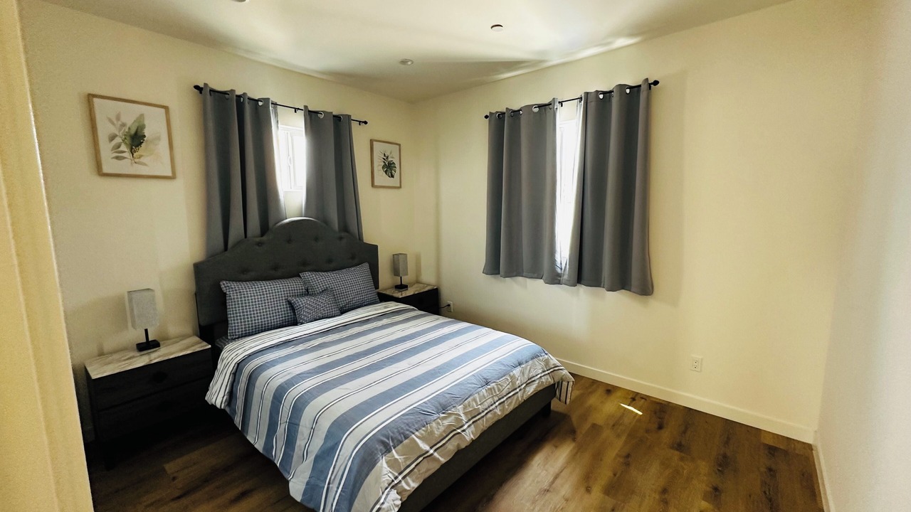 Photo of Bedroom in Los Angeles
