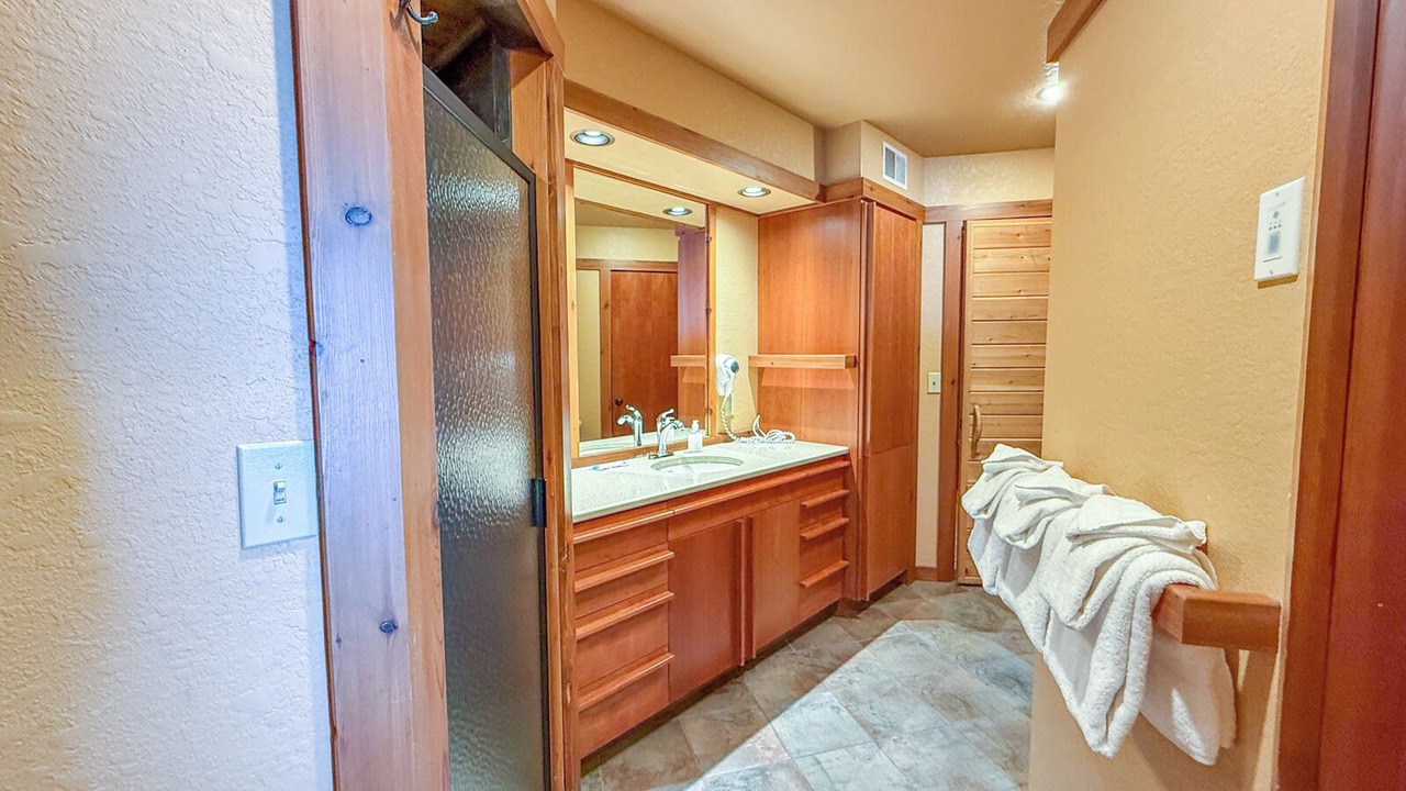 Photo of Bathroom in Grand Marais