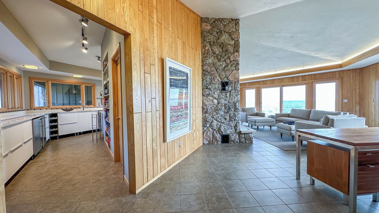 Photo of Bedroom in Grand Marais