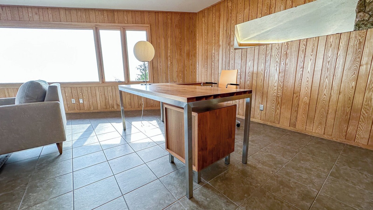 Photo of Bedroom in Grand Marais