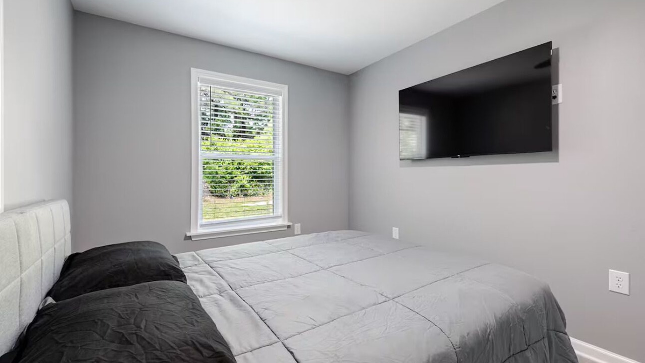 Photo of Bedroom in Mobile