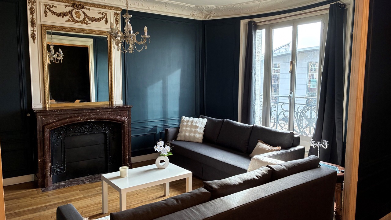 Photo of Livingroom in Saint-Lambert