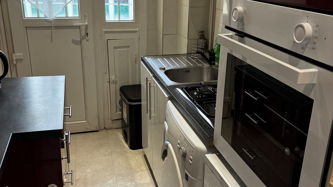 Photo of Kitchen in Saint-Lambert