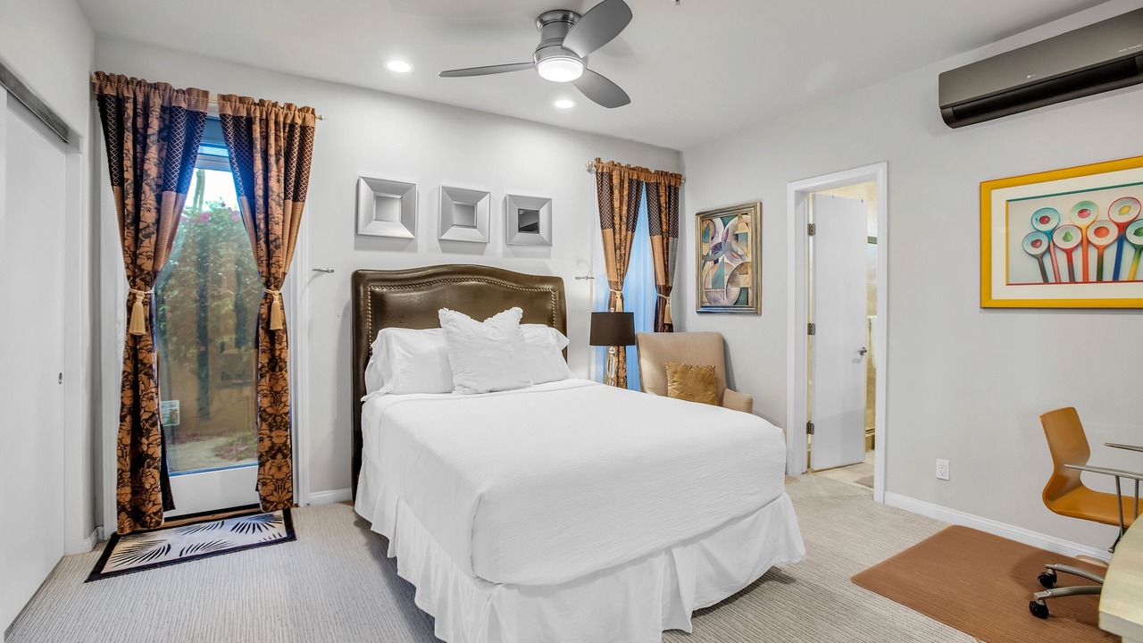 Photo of Bedroom in Chino Canyon