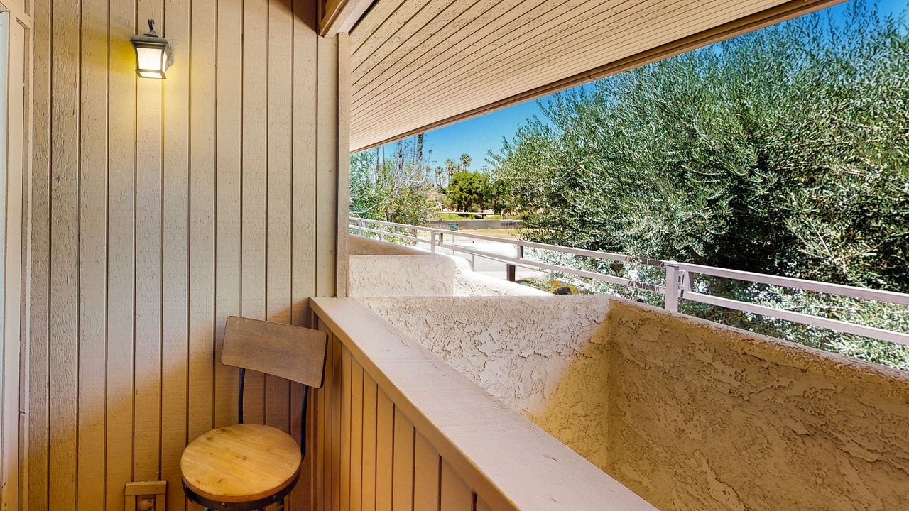 Photo of Outdoor in Racquet Club West
