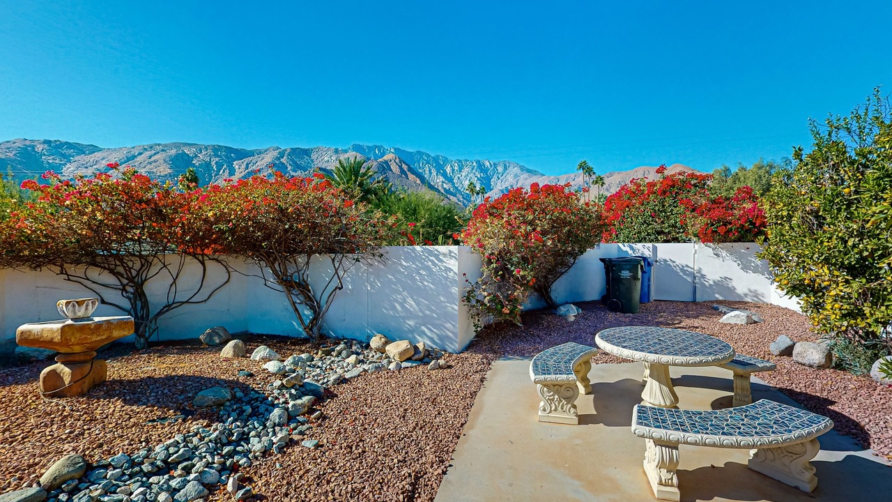 Photo of Outdoor in Little Tuscany