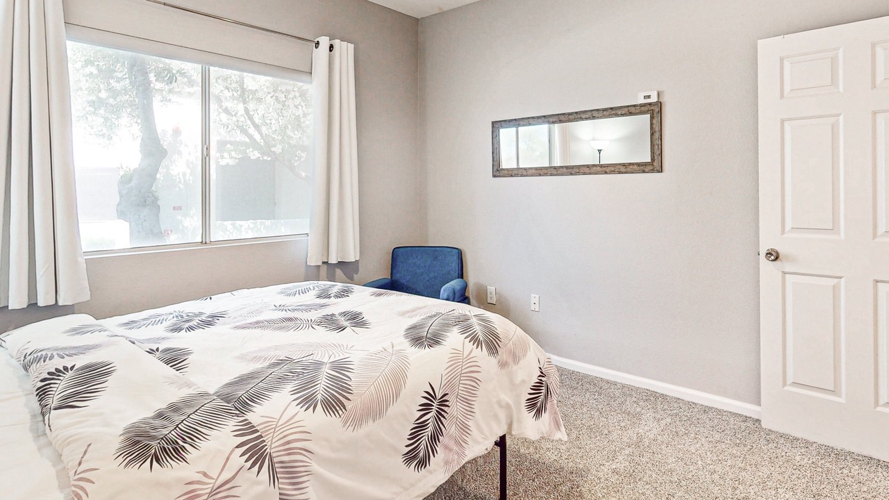Photo of Bedroom in Central Scottsdale