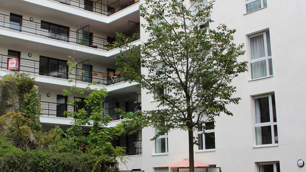 Photo of Outdoor in Sevres