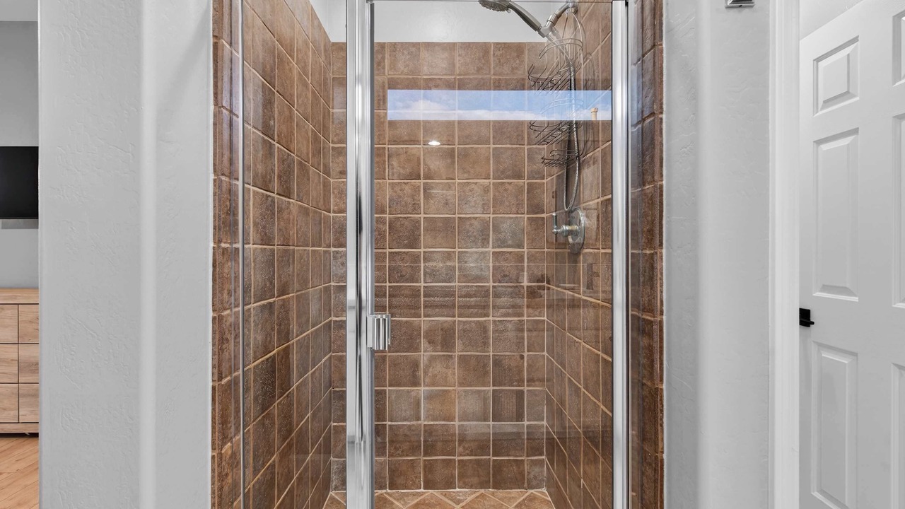 Photo of Bathroom in Talon Retreat