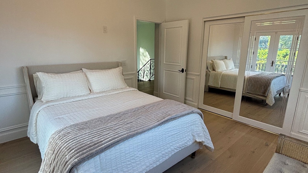 Photo of Bedroom in Somis