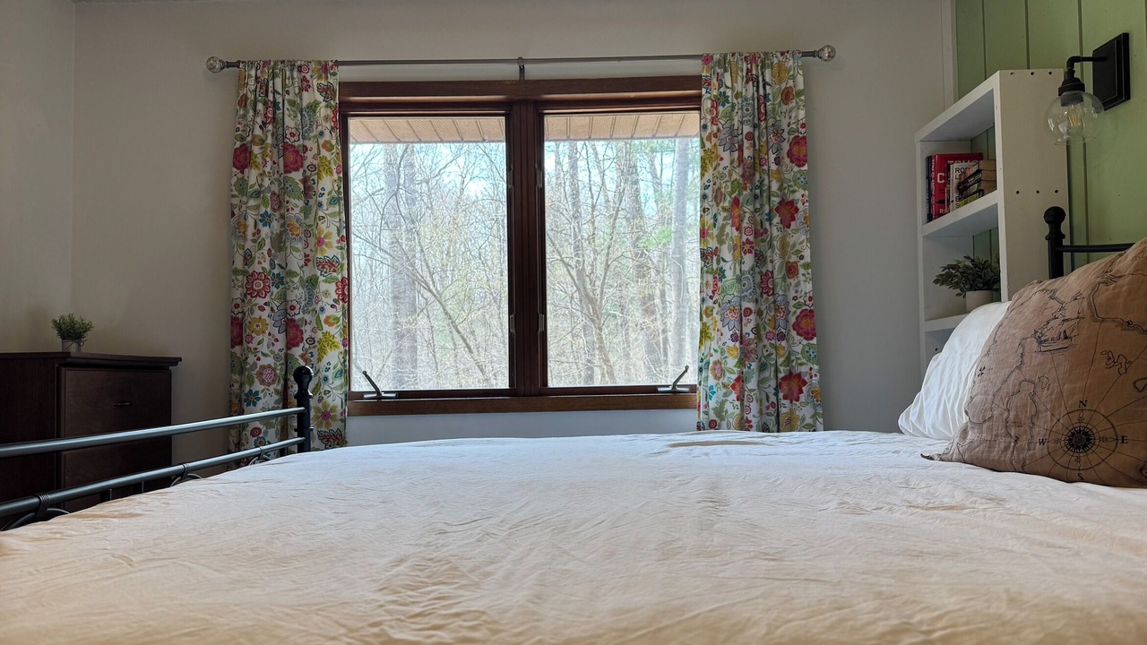 Photo of Bedroom in Amery