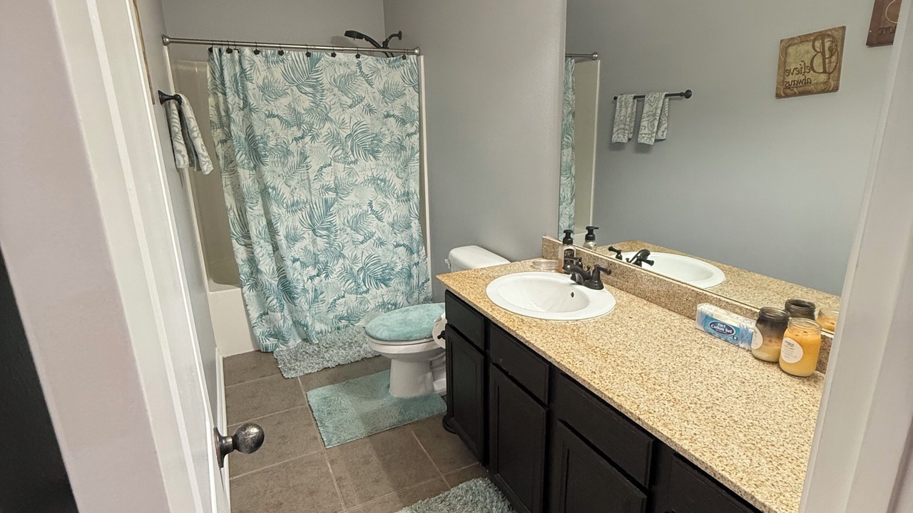 Photo of Bathroom in Gonzales