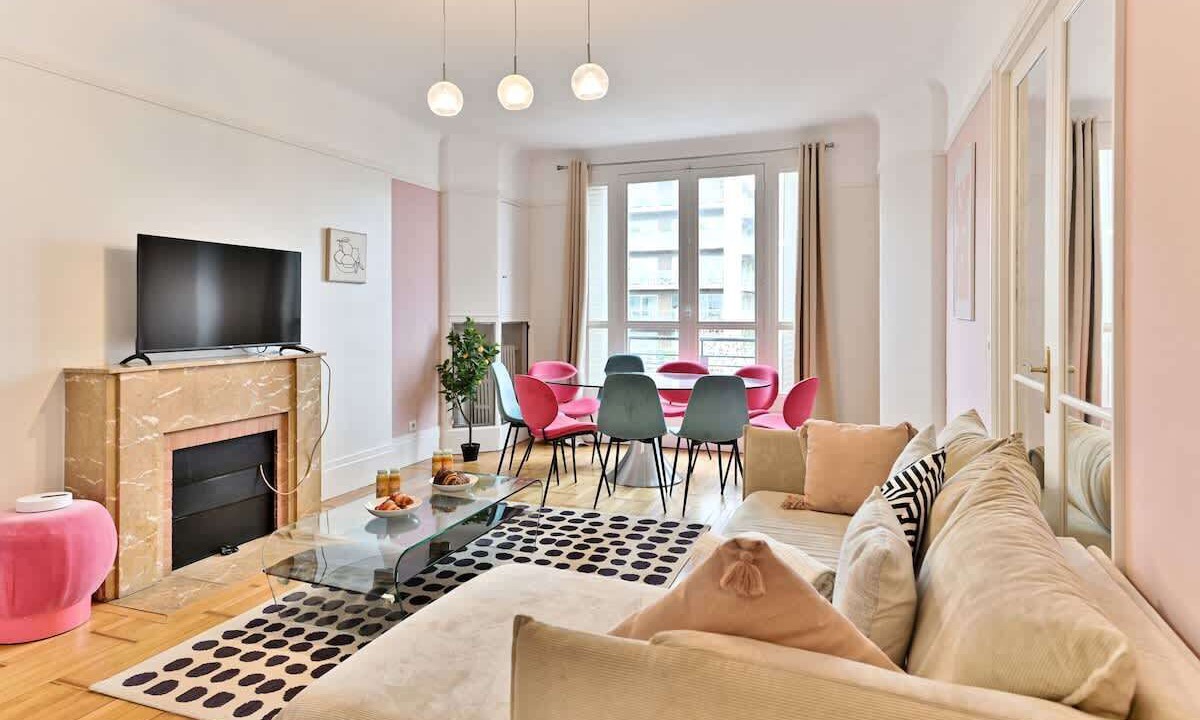 Photo of Livingroom in Neuilly-sur-Seine