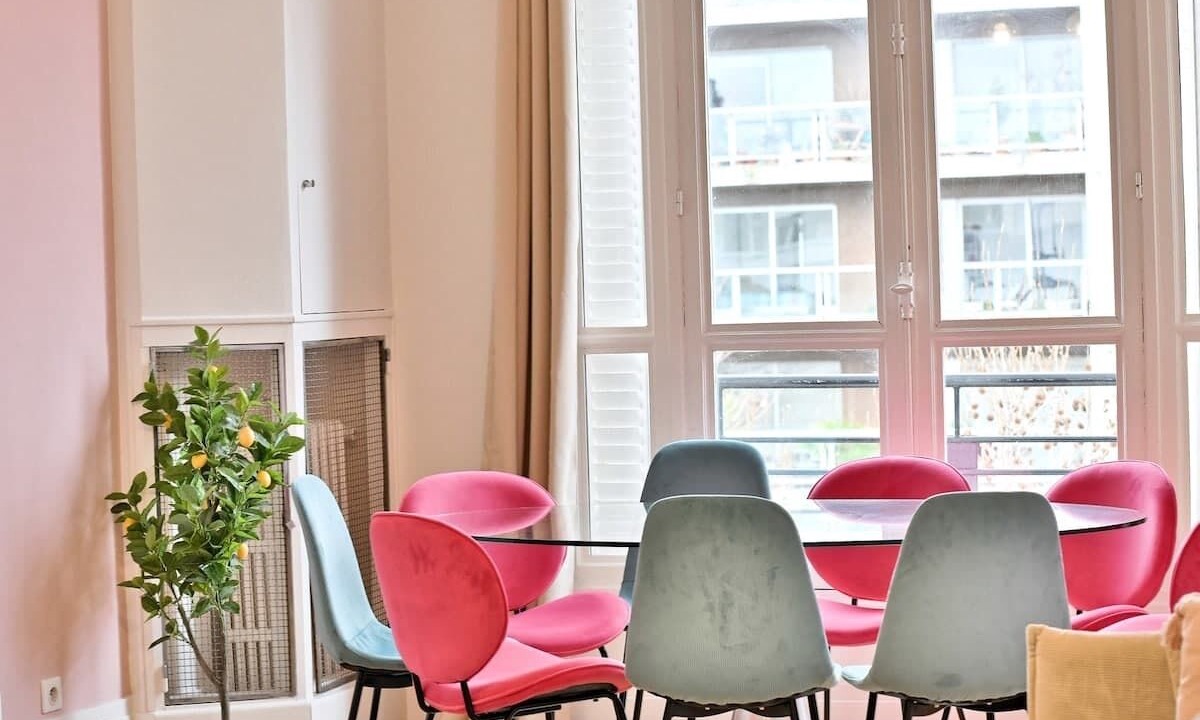 Photo of Others in Neuilly-sur-Seine