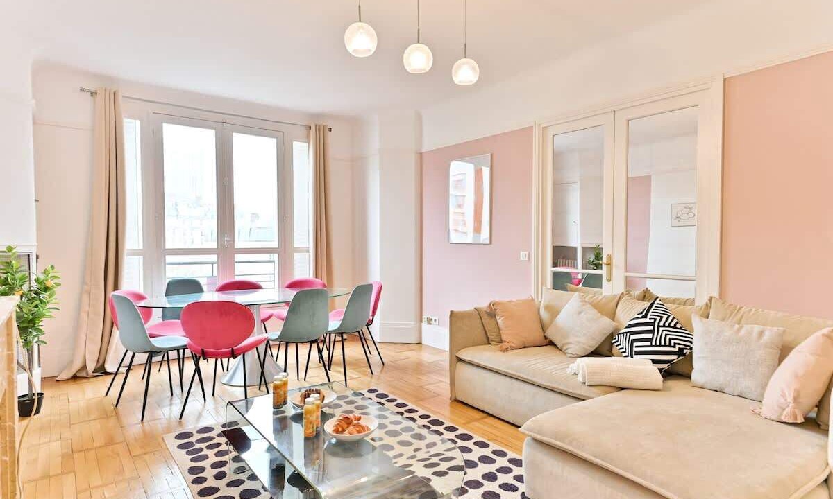 Photo of Livingroom in Neuilly-sur-Seine