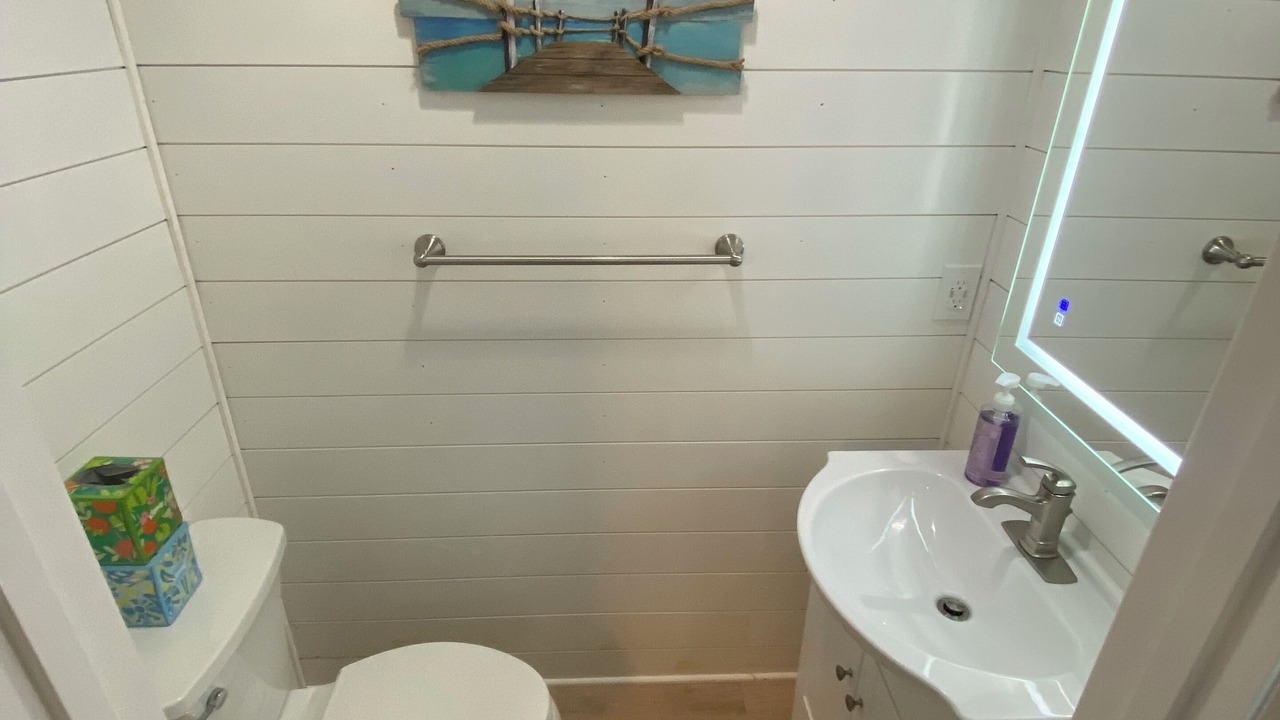Photo of Bathroom in Greenbush