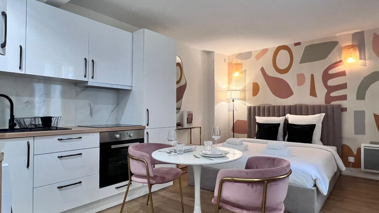 Photo of Bedroom in Notre-Dame-des-Champs
