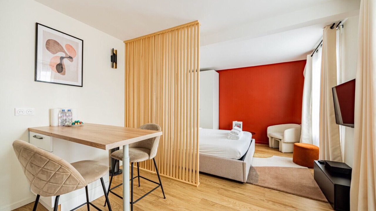 Photo of Bedroom in Notre-Dame-des-Champs