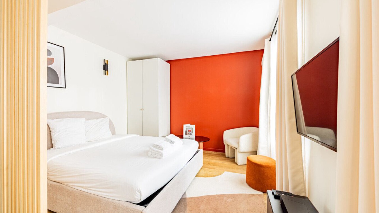 Photo of Bedroom in Notre-Dame-des-Champs