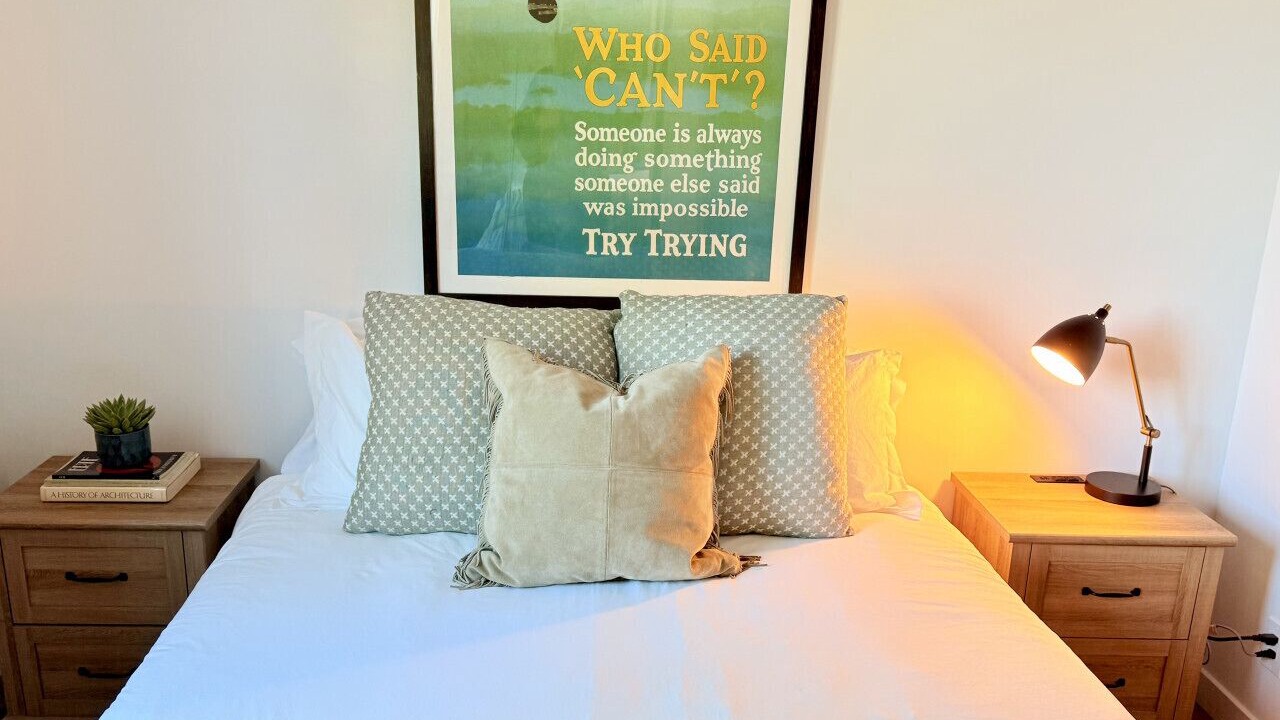 Photo of Bedroom in Meiners Oaks
