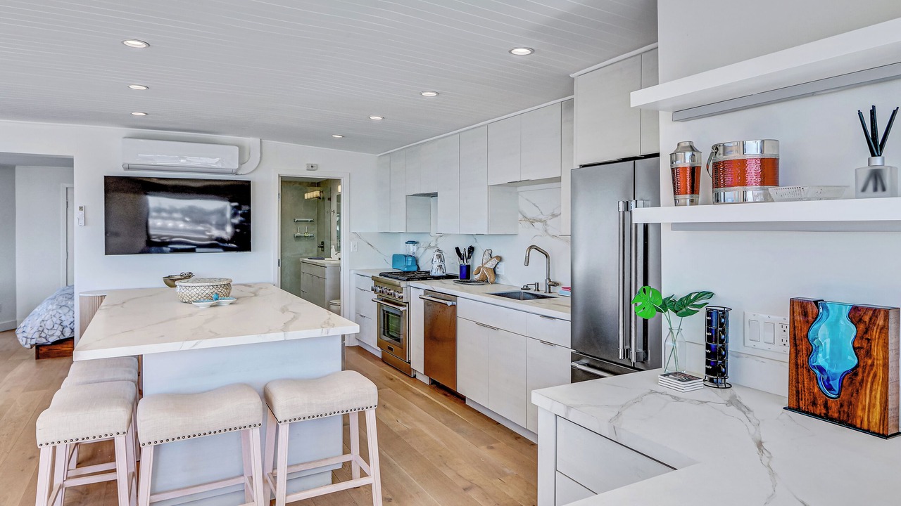 Photo of Kitchen in Sand Section