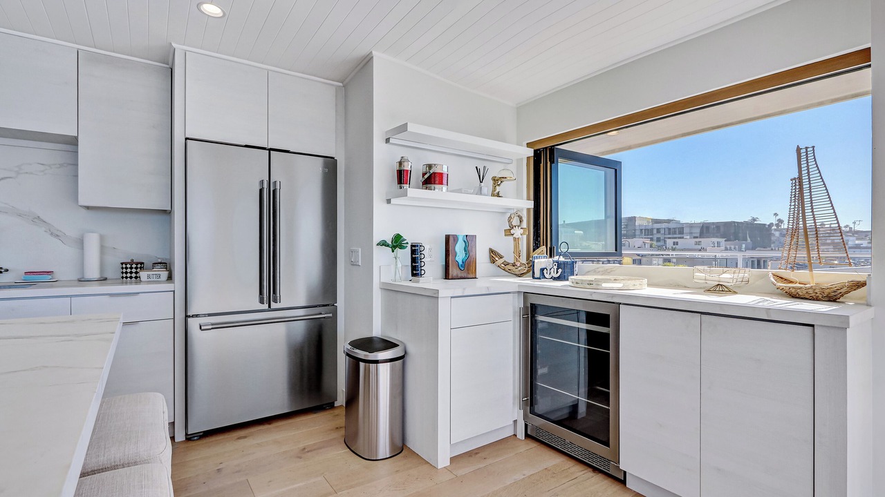 Photo of Kitchen in Sand Section