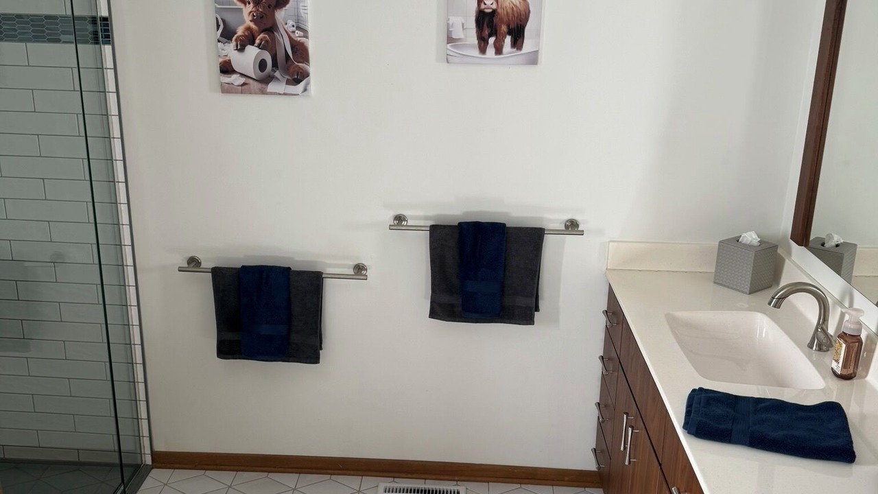 Photo of Bathroom in Ames