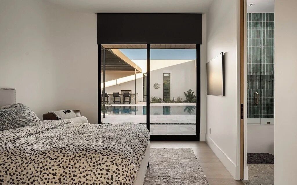 Photo of Bathroom in Central Scottsdale