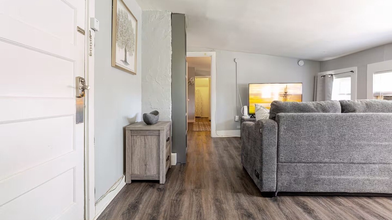 Photo of Livingroom in Pasadena