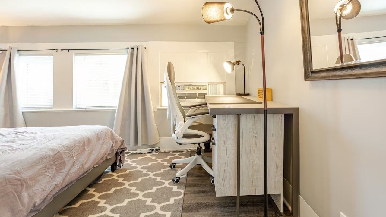 Photo of Bedroom in Pasadena