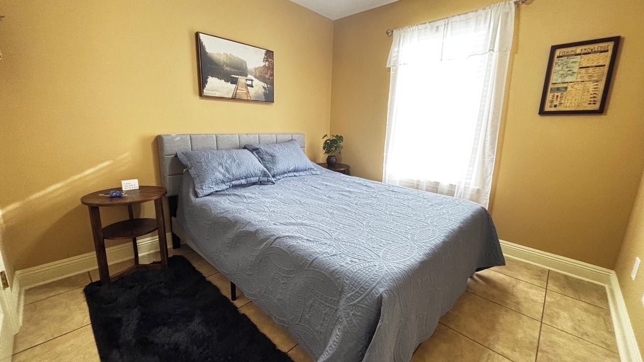 Photo of Bedroom in Ocean Springs
