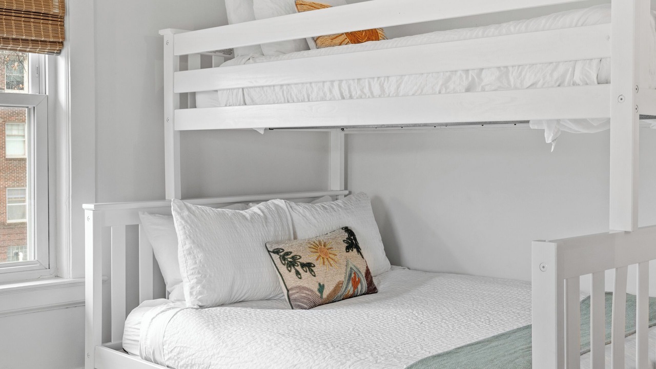 Photo of Bedroom in Summit Hill