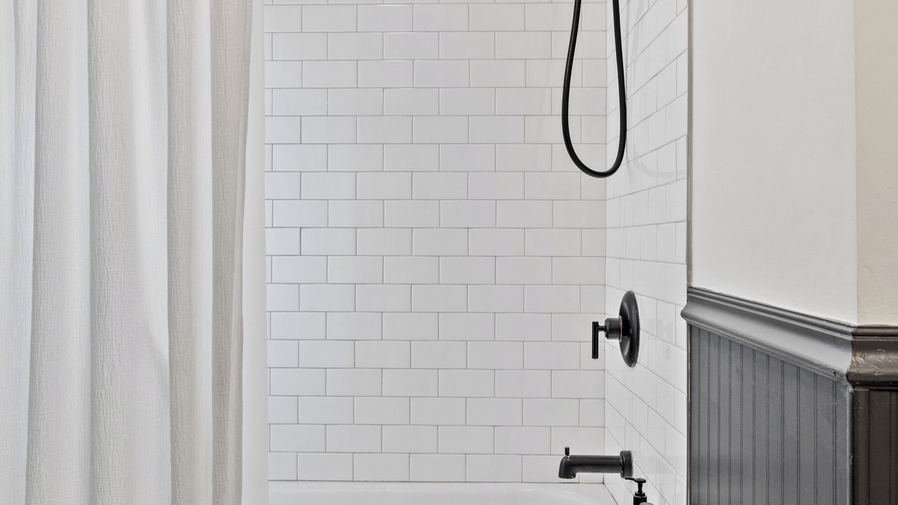 Photo of Bathroom in Summit Hill
