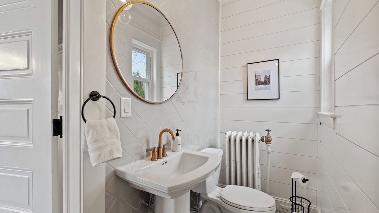 Photo of Bathroom in Summit Hill
