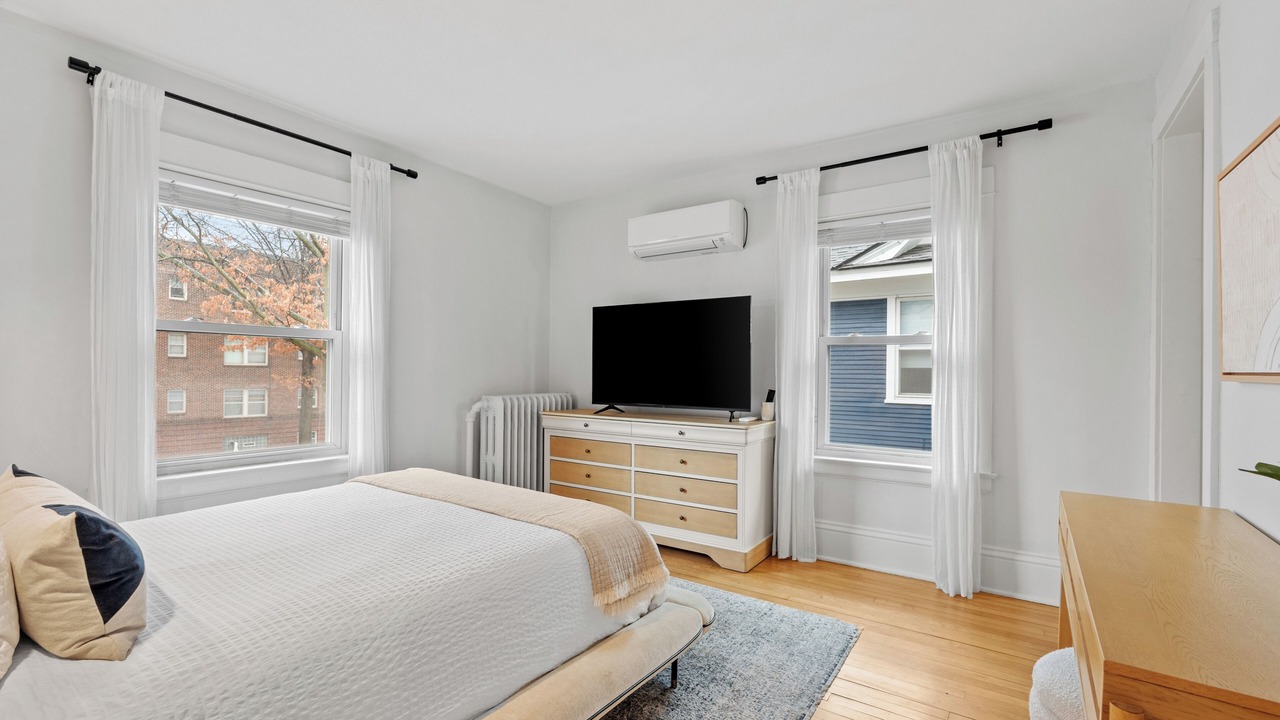 Photo of Bedroom in Summit Hill