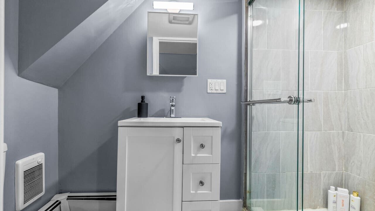 Photo of Bathroom in Washington Park
