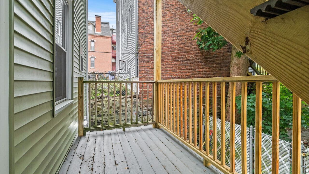 Photo of Patio Balcony in Washington Park