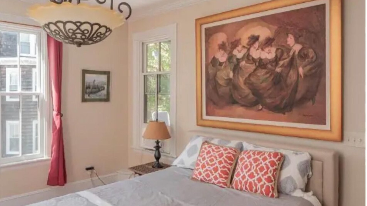 Photo of Bedroom in Top of the Hill