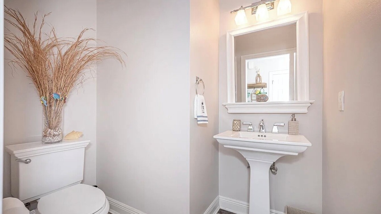 Photo of Bathroom in Ocean Springs