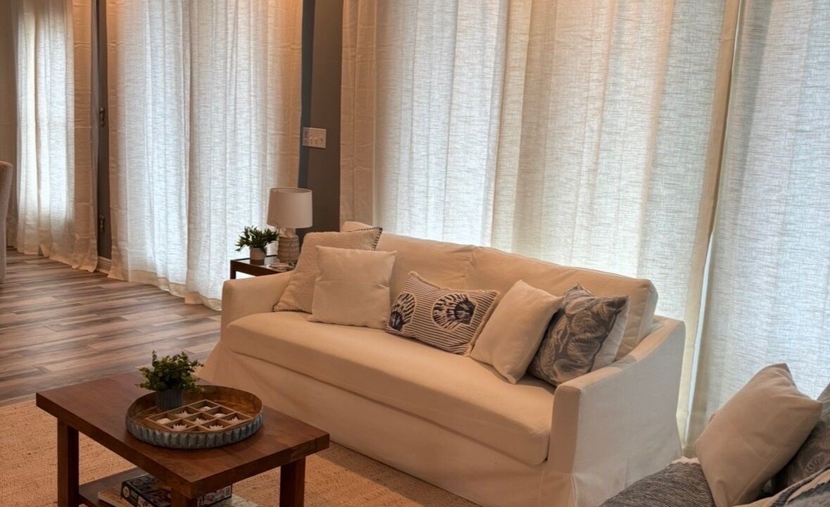 Photo of Livingroom in Ocean Springs