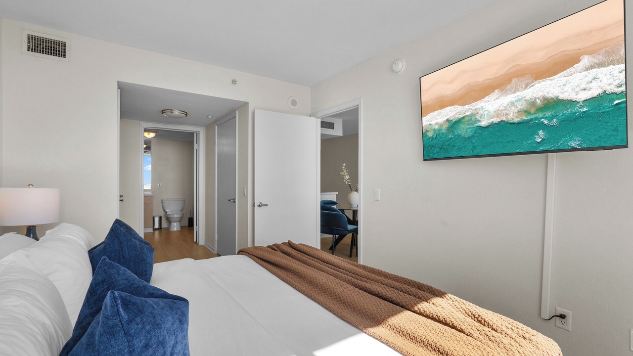 Photo of Bedroom in Downtown