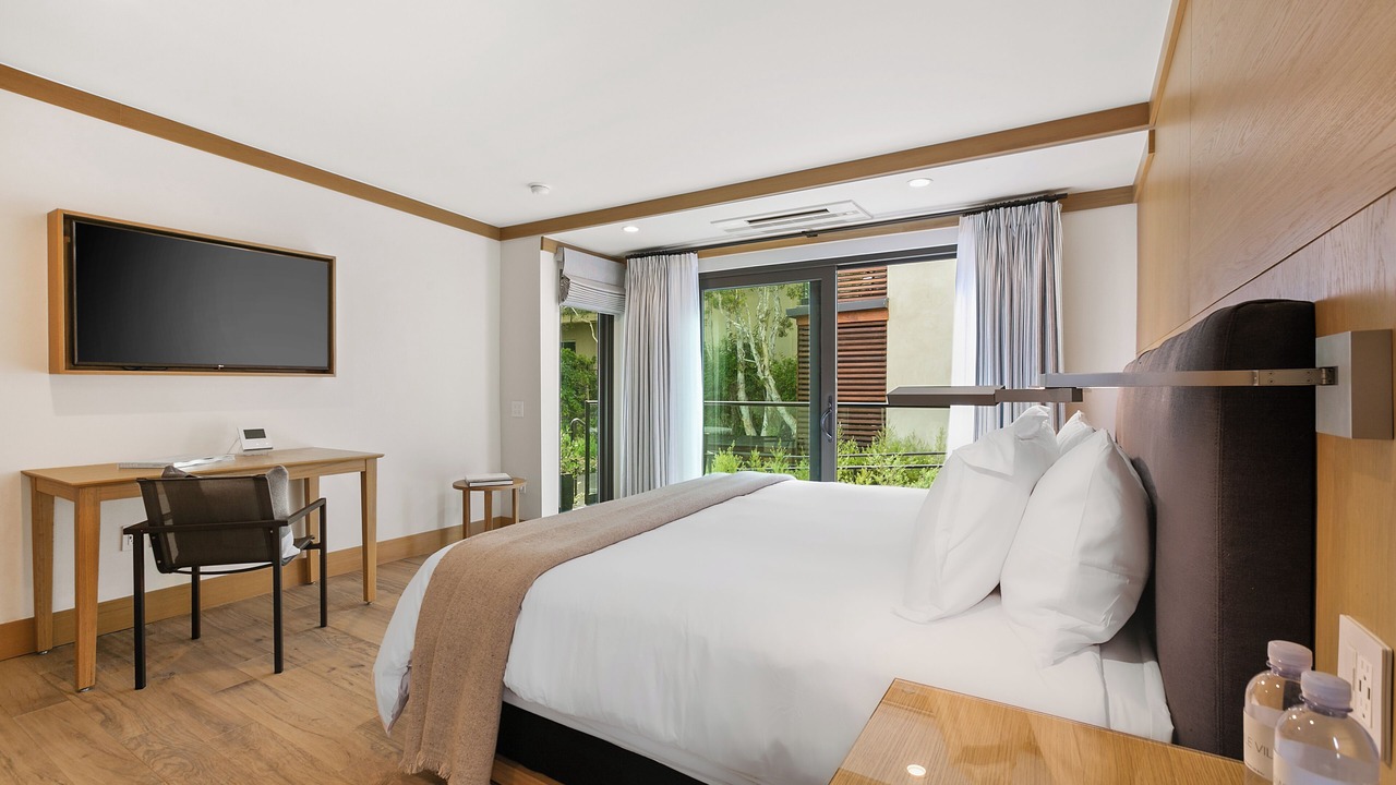 Photo of Bedroom in Eastern Malibu