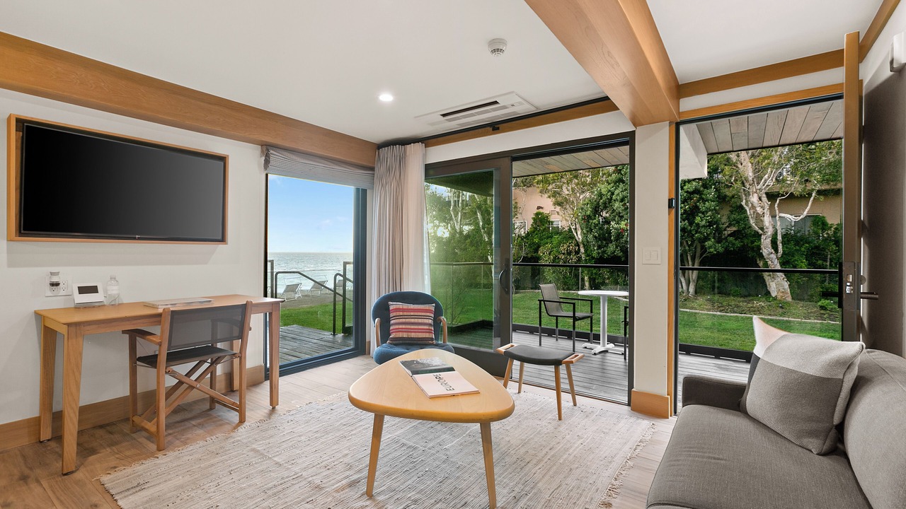Photo of Livingroom in Eastern Malibu