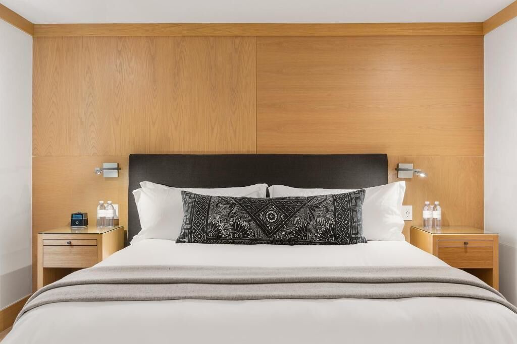 Photo of Bedroom in Eastern Malibu