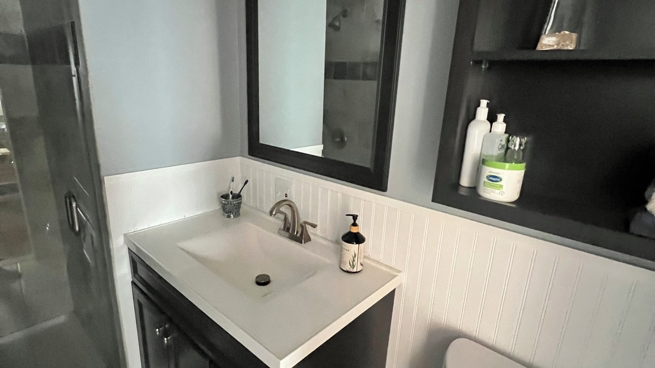Photo of Bathroom in East Orleans