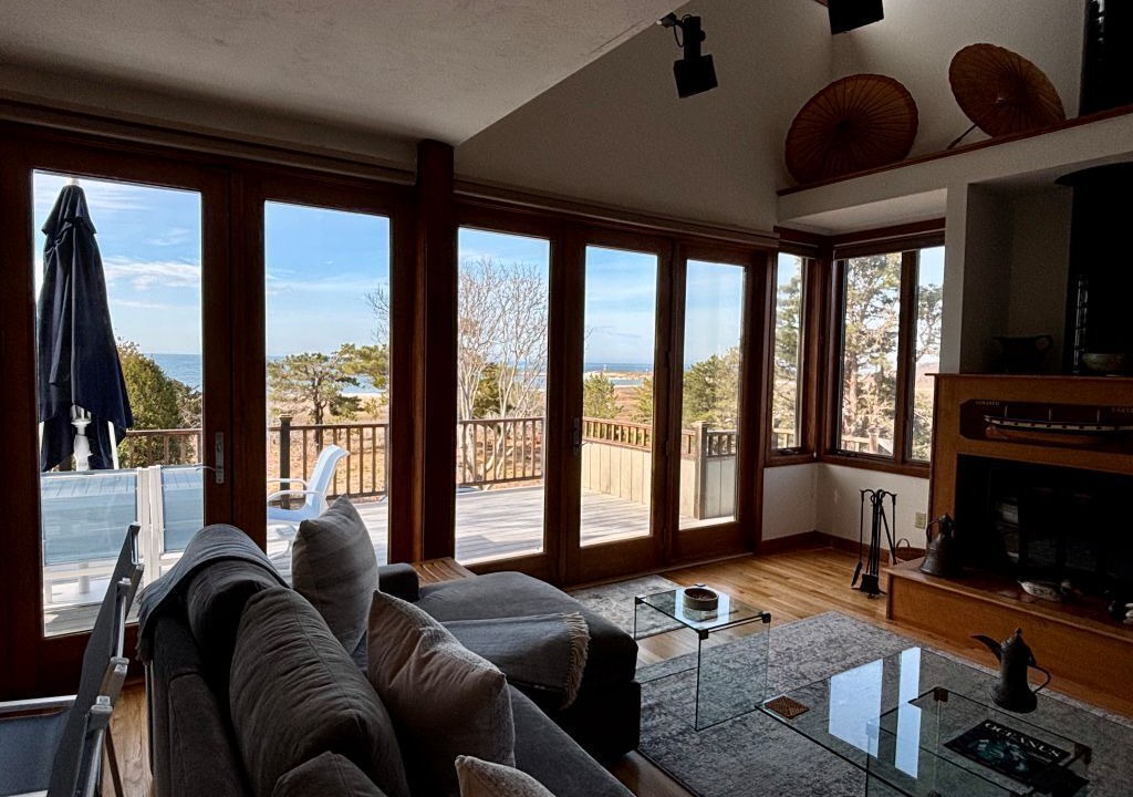 Photo of Livingroom in South Chatham