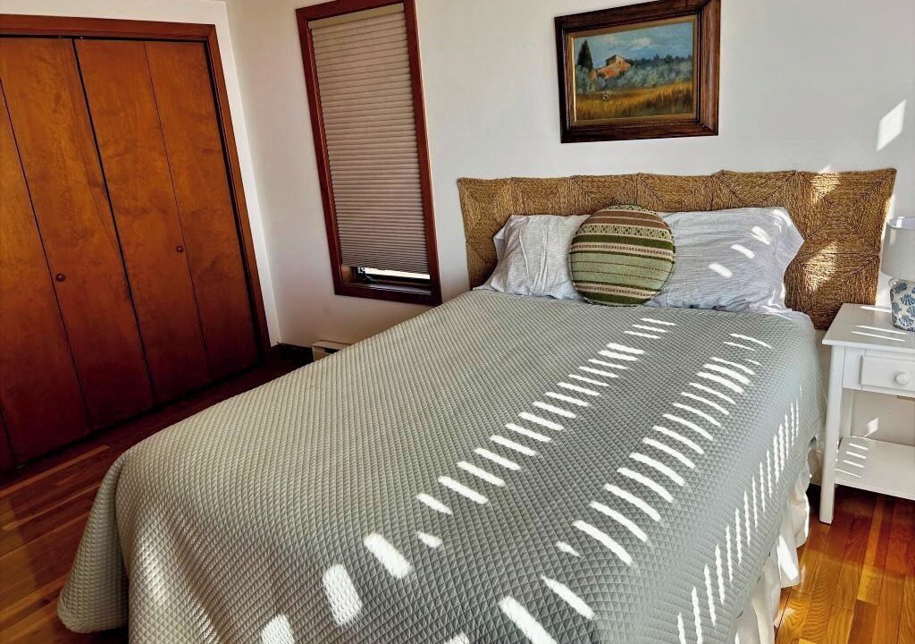 Photo of Bedroom in South Chatham