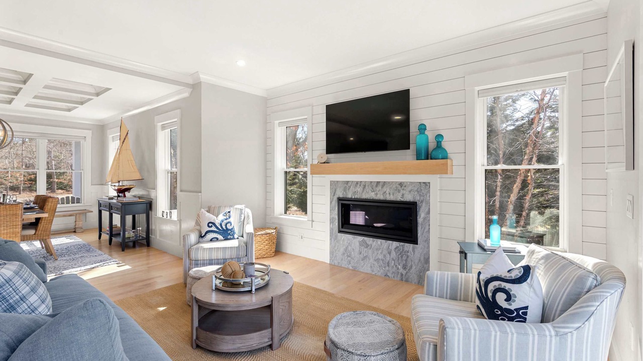 Photo of Livingroom in West Dennis